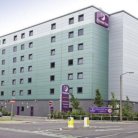 Premier Inn London Elstree / Borehamwood Bagian luar foto
