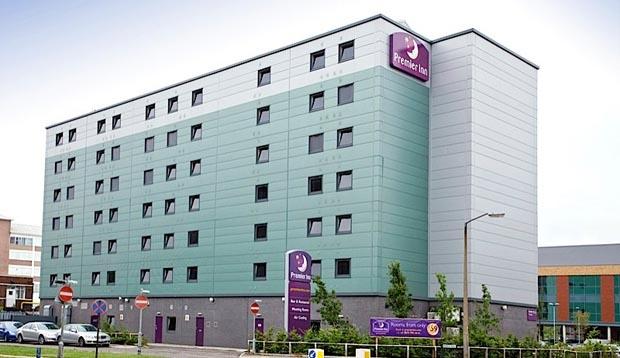 Premier Inn London Elstree / Borehamwood Bagian luar foto