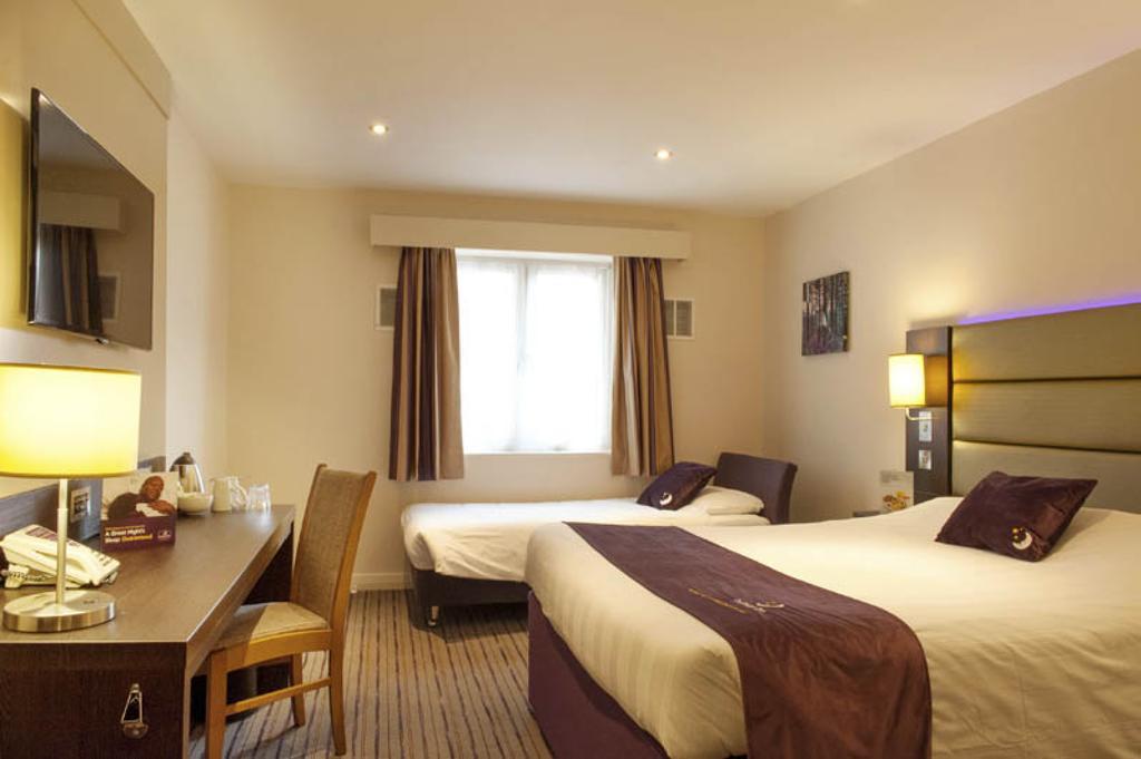 Premier Inn London Elstree / Borehamwood Ruang foto